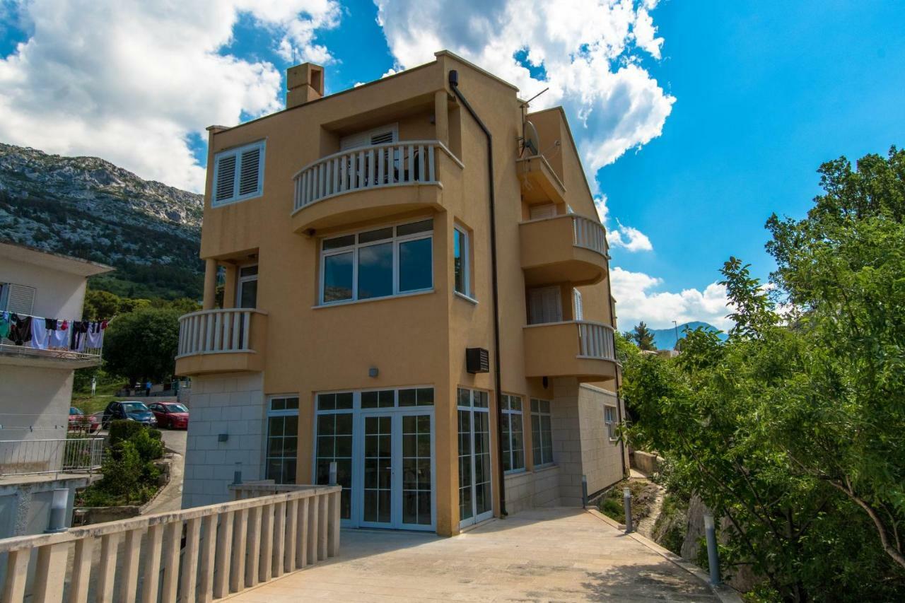Apartments Marin Brela Exterior foto